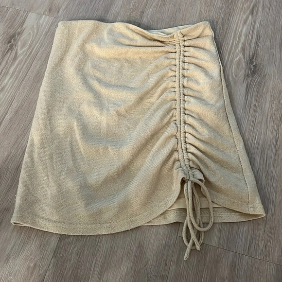 Princess Polly Dresses & Skirts - Princess Polly Tan Skirt